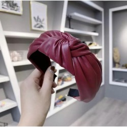 Bentita, coronita par din piele moale visinie BP04 Bentita, coronita par din piele moale visinie BP04