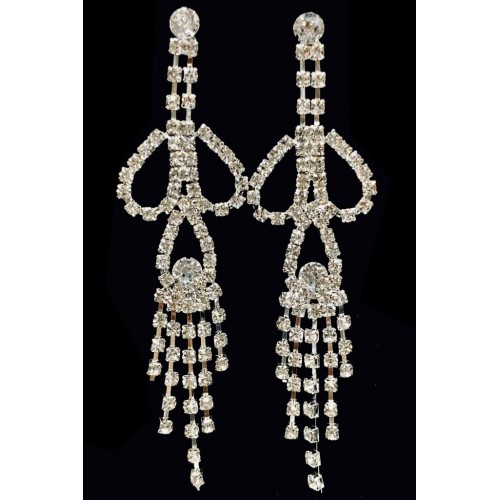 Cercei eleganti lungi argintii cu strasuri CW43