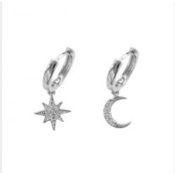 Cercei fashion din otel inoxidabil argintiu cu elemente stea si luna CW75 Cercei fashion din otel inoxidabil argintiu cu elemente stea si luna CW75