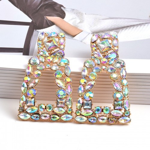 Cercei eleganti geometrici cu strasuri cu reflexii multicolore CW18