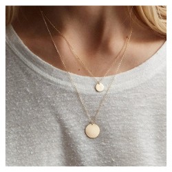 Colier roz auriu placat cu aur roz de 14 k cu pandativ rotund neted COL104 Colier roz auriu placat cu aur roz de 14 k cu pandativ rotund neted COL104