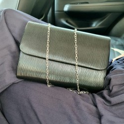 Geanta Eleganta clutch neagra cu bareta din lant detasabila ACGD263 Geanta Eleganta clutch neagra cu bareta din lant detasabila ACGD263
