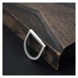 Inel dama din material inoxidabil cu forma semirotunda INL008