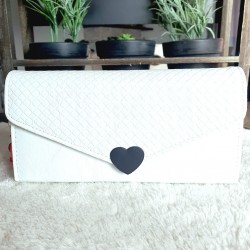 Portofel elegant alb din piele ecologica inchidere cu capsa magnetica ACPT026 Portofel elegant alb din piele ecologica inchidere cu capsa magnetica ACPT026