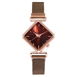 Ceas Dama Elegant Maro design romb cu bratara metalica QUARTZ CDQZ054 Ceas Dama Elegant Maro design romb cu bratara metalica QUARTZ CDQZ054
