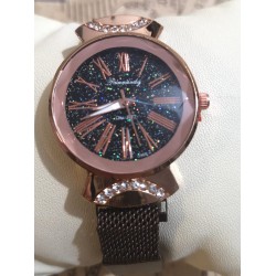 Ceas Dama Casual cu bratara magnetica maro si cadran cu sclipici QUARTZ CDQZ095