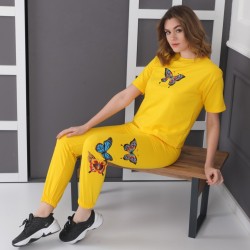 Trening Dama sport casual galben compus din tricou si pantaloni de trening cu imprimeu fluturi TND020 Trening Dama sport casual galben compus din tricou si pantaloni de trening cu imprimeu fluturi TND020