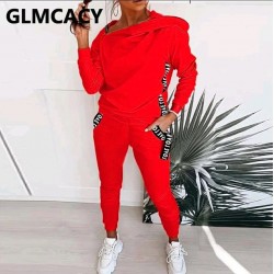 Trening Dama Fashion rosu cu hanorac cu umar gol si pantaloni cu buzunare TND06 Trening Dama Fashion rosu cu hanorac cu umar gol si pantaloni cu buzunare TND06