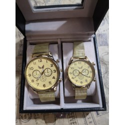 Set 2 Ceasuri Barbat Dama Ulysses  auriu cu bratara metalica si cadran galben + Cutie Cadou SBD18 Set 2 Ceasuri Barbat Dama Ulysses  auriu cu bratara metalica si cadran galben + Cutie Cadou SBD18