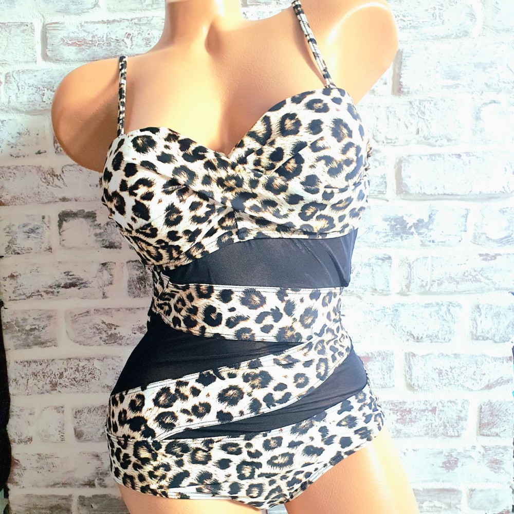 Costum de Baie intreg leopard cu intaritura la sutien si bretele detasabile slip normal CBD028